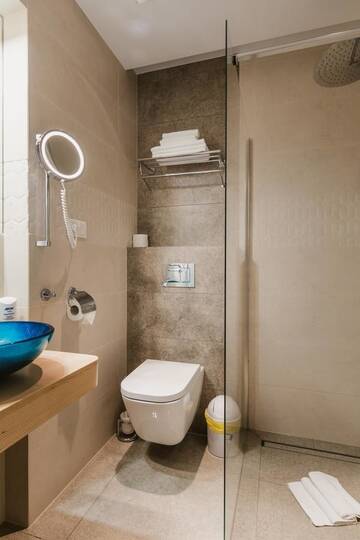 Фото номера Четырехместный номер Дуплекс Гостевой дом Via Villa г. Нове Крамско 5